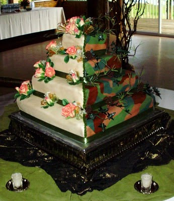 Свадебный торт - результат компромисса между невестой и женихом