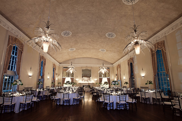 winter-wedding-reception-decor-desiree-spinner-events