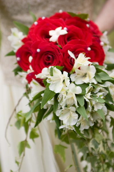 winter-wedding-rose-cascading-bouquet-casey-fatchett-photography