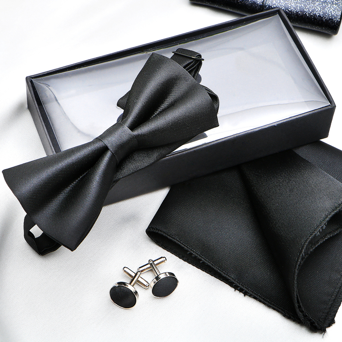 Набор для жениха: запонки/платок/галстук-бабочка" (черный)