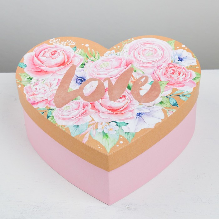 Подарочная коробка-сердце "Love", 22 × 20 × 9 см