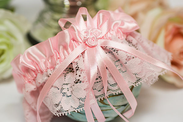 Свадебная подвязка невесты на ногу Розмари (розовый)