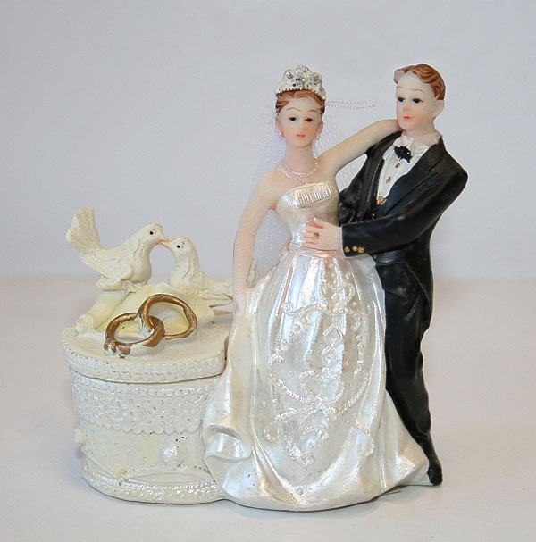 Шкатулка для колец "Жених и невеста"
