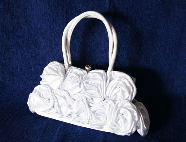 Свадебная сумочка для невесты "Цветочный восторг"