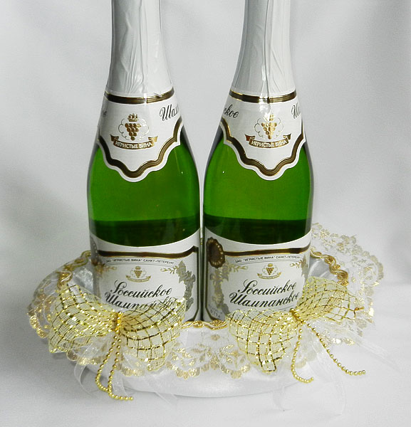 Декоративная подставка для шампанского "Золотой бант"
