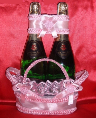 Корзиночка для свадебных бутылок (розовый)