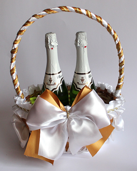 Декоративная корзина для шампанского "Бант"