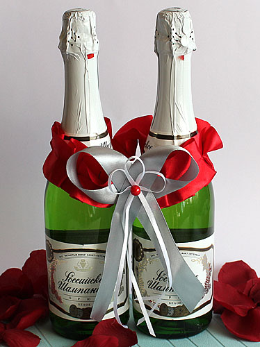 Украшение на шампанское "Банты" №2 (красный+серебро)
