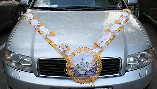 Свадебная лента на авто "Суприм" (золотая)