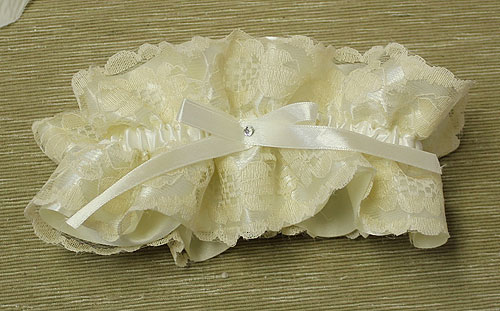 Свадебная подвязка для невесты "Леди" (айв.)