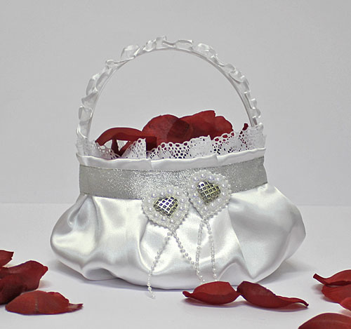 Свадебная корзиночка для конфетти и лепестков "Сердца"
