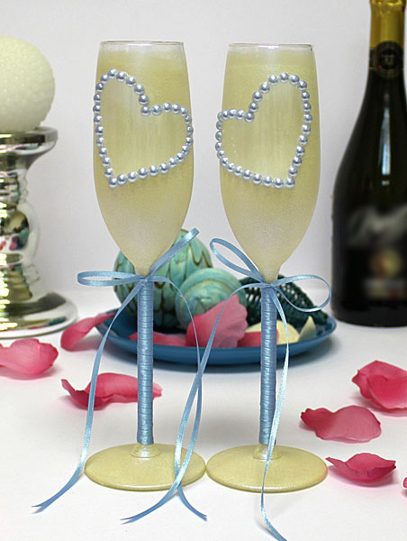 Свадебные бокалы с ручной росписью Сердца (2 шт) (голубой)
