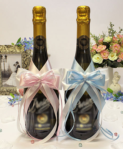 Декоративное украшение свадебных бутылок "Голубки" (2 шт)
