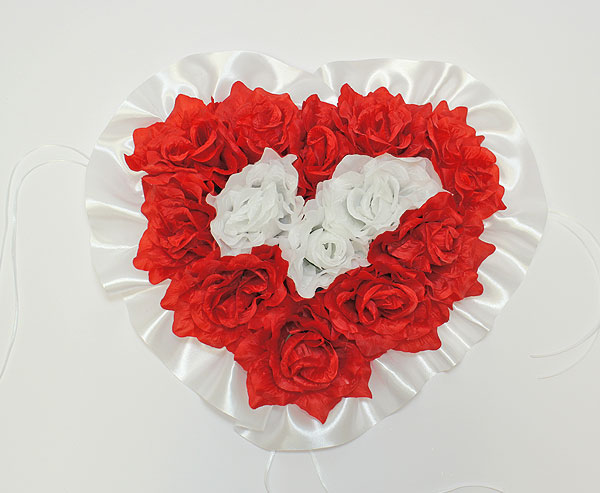 Сердце на радиатор Нежные розы (красный/белый)