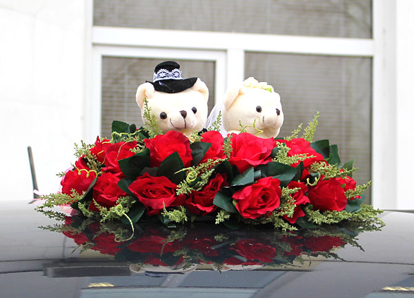 Композиция на крышу машины "Свадебная мечта-медвежата" (красный)