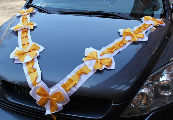 Лента на свадебный автомобиль Комильфо (золотой/белый)