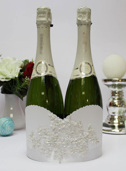 Декоративный чехол для шампанского "Сонет" (белый)