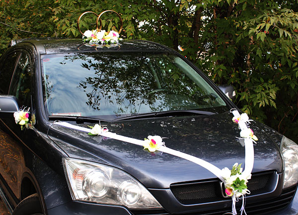 Набор свадебных украшений на машину Амели (белый)