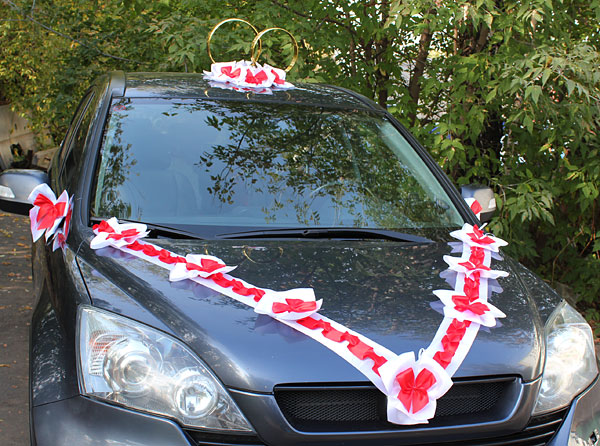 Набор свадебных украшений на машину Комильфо (красный)