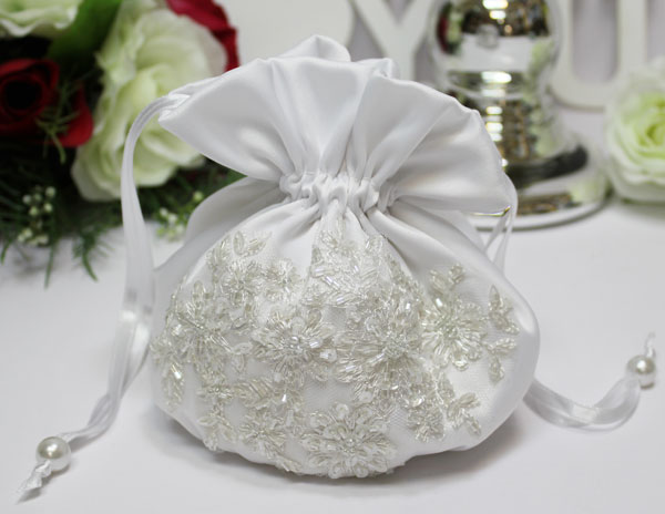 Свадебная сумочка для невесты "Сияние" (белый)