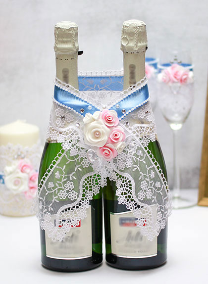 Декоративное украшение для шампанского "Воздушный поцелуй"