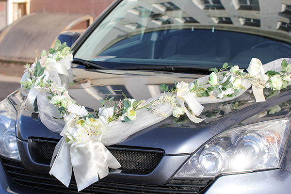 Украшение на свадебную машину «Нежные цветы»