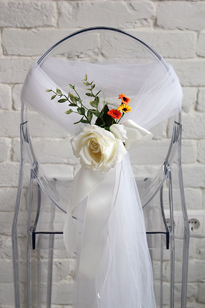 Чехлы на свадебные стулья &quot;Белая роза&quot;