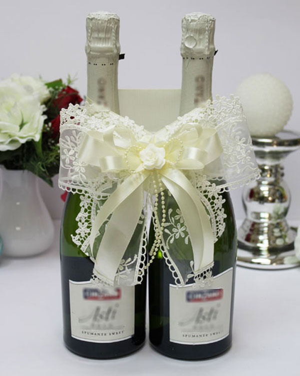 Декоративное украшение для шампанского "Розалия"