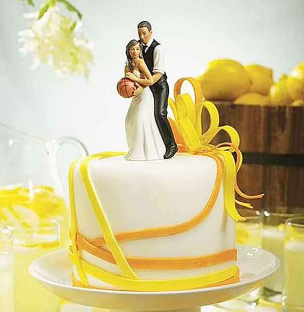 Фигурка в торт "Свадьба в ритме"