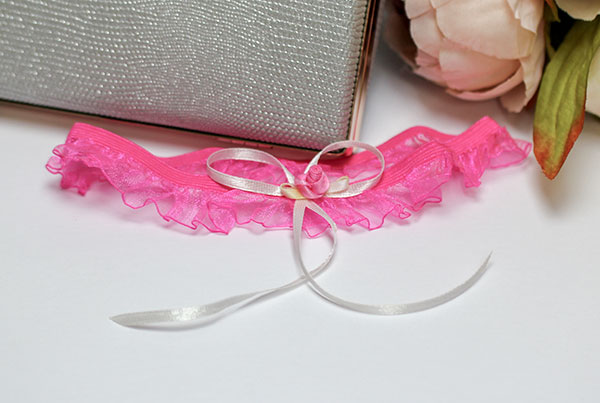 Свадебная подвязка на ножку "Мальвина" (розовый)