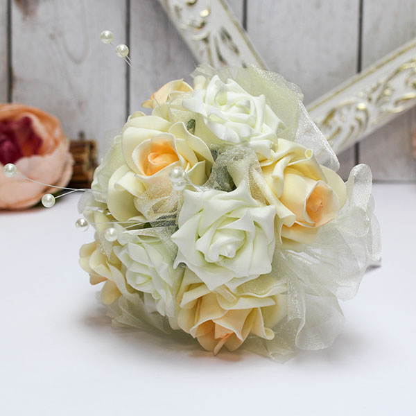 Свадебный букет для невесты "Каприз" (айвори/персиковый)