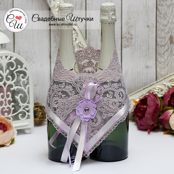 Украшение на свадебное шампанское "Притяжение"