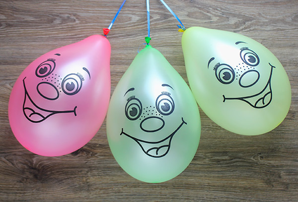 Набор воздушных шаров "Безумные смайлы" (25 см, 10 шт)