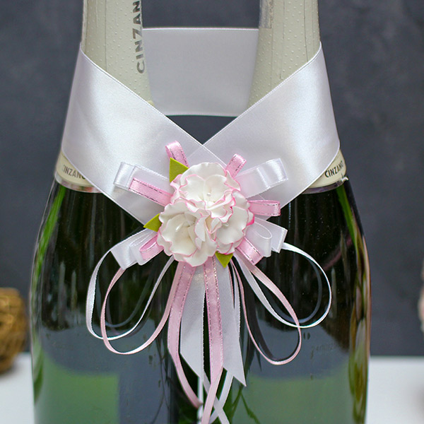Украшение для шампанского Ника (бело-розовый)