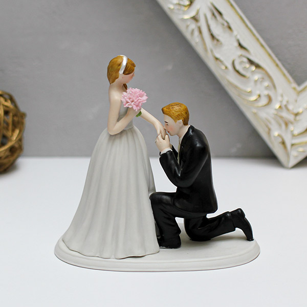Свадебная фигурка на торт "Будь моей женой", 13х13,5 см