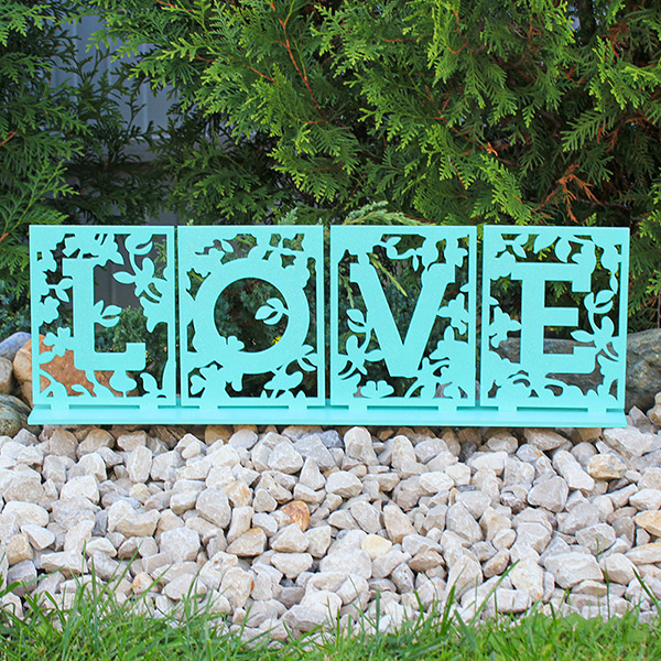 Декор для свадебного стола-деревянное слово на подставке "LOVE" (бирюзовый с блестками)