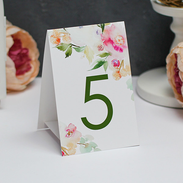 Карточка с номером стола "Акварельные цветы"