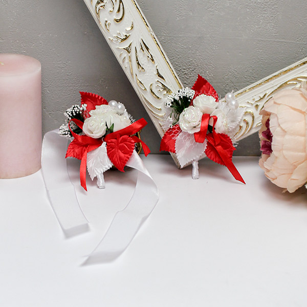 Набор свадебных аксессуаров для свидетелей Букетик (2 шт) (красно-белый)