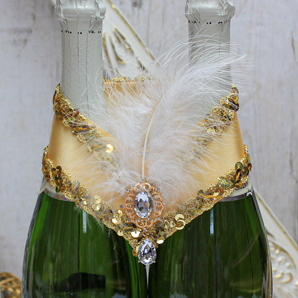Украшение на свадебное шампанское в стиле гэтсби "Шик и блеск"