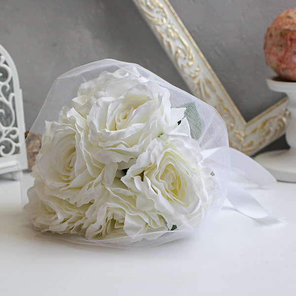Букет-дублер для невесты "Белоснежные розы"