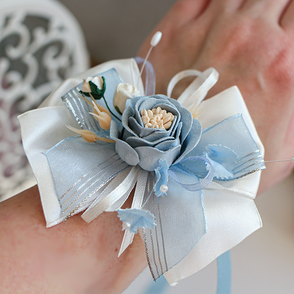 Браслет для подружек невесты "Цветок любви" (дизайн 2; голубой)
