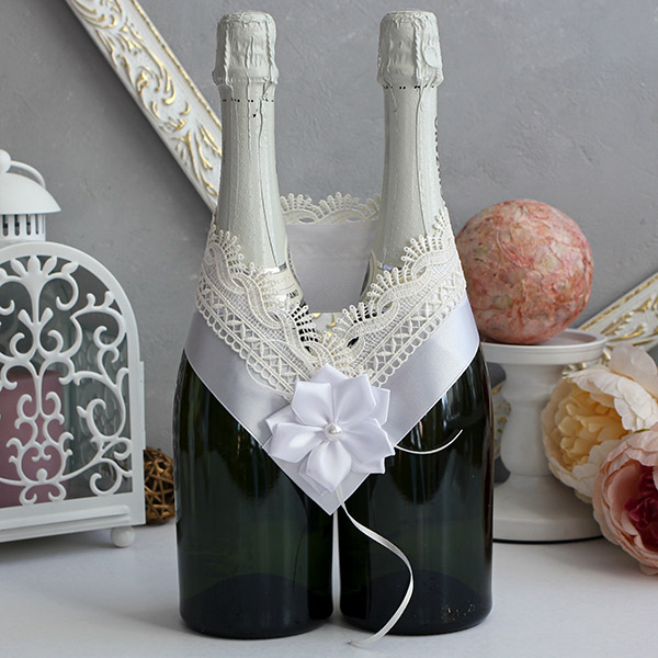 Украшение для шампанского Нежные цветы #2 (айвори/белый)