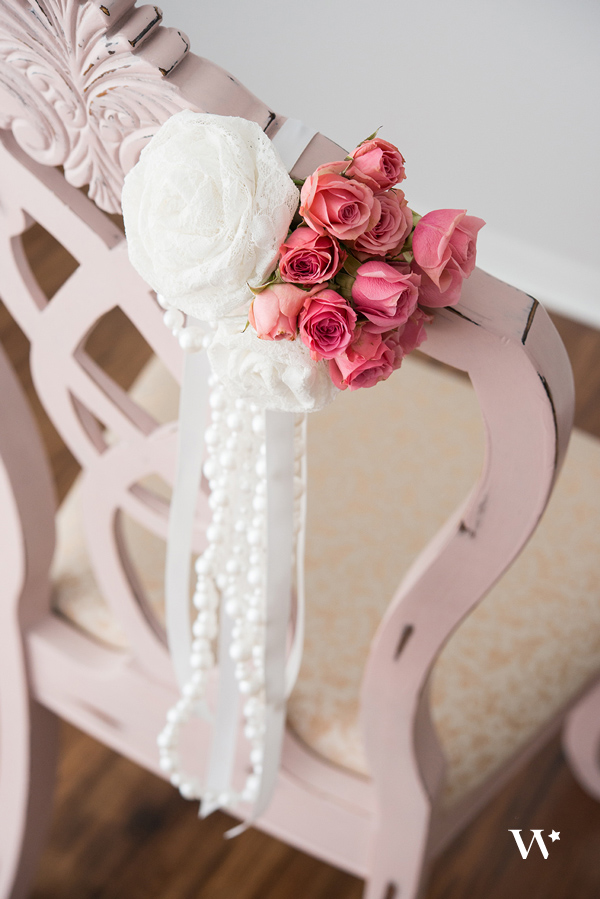 600x899xpearls-and-lace-aisle-marker-7