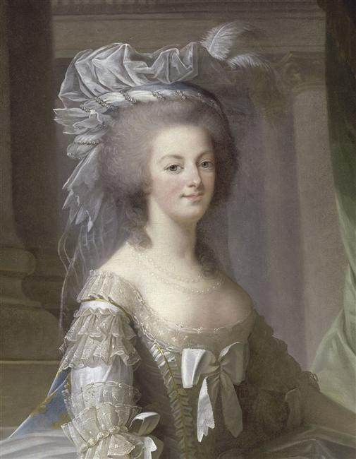 Портрет Марии-Антуанетты в кружевном платье